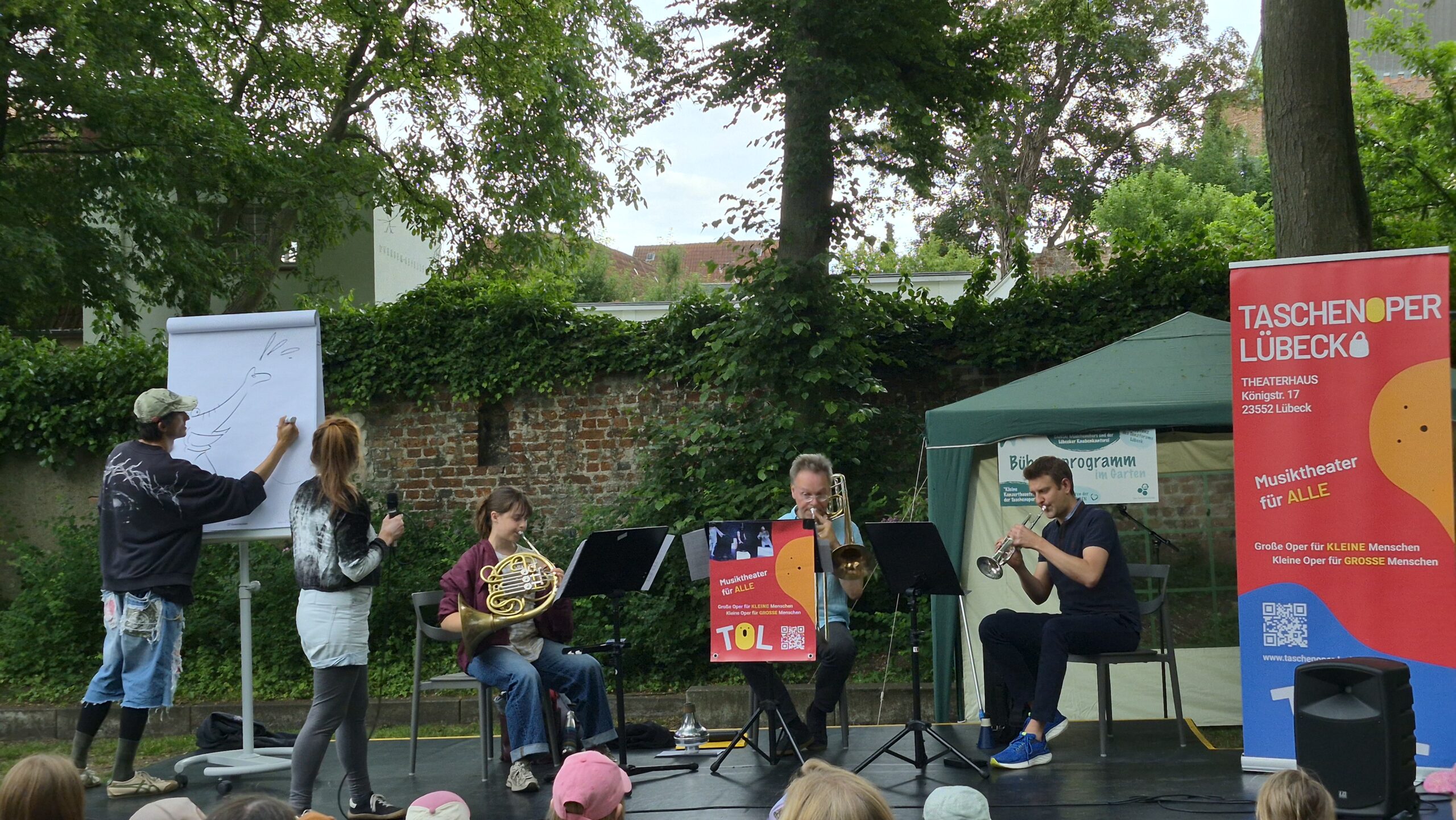 Bilder von  der Baustelle (Bild 1 von 3)